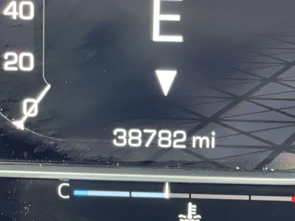 Used 2023 GMC Sierra 1500 Elevation image 23