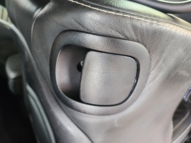 Used 2016 Dodge Challenger SRT Hellcat RWD image 71