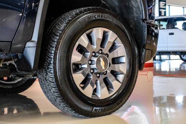 Used 2023 Chevrolet Silverado 2500 Custom w/ Custom Convenience Package image 51