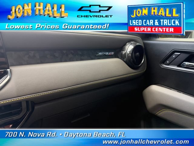 Used 2025 Chevrolet Colorado ZR2 w/ Midnight Edition AWD/4WD image 29