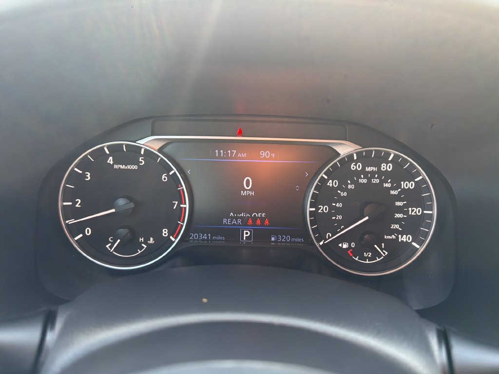 Certified 2025 Nissan Altima 2.5 SR AWD/4WD image 17