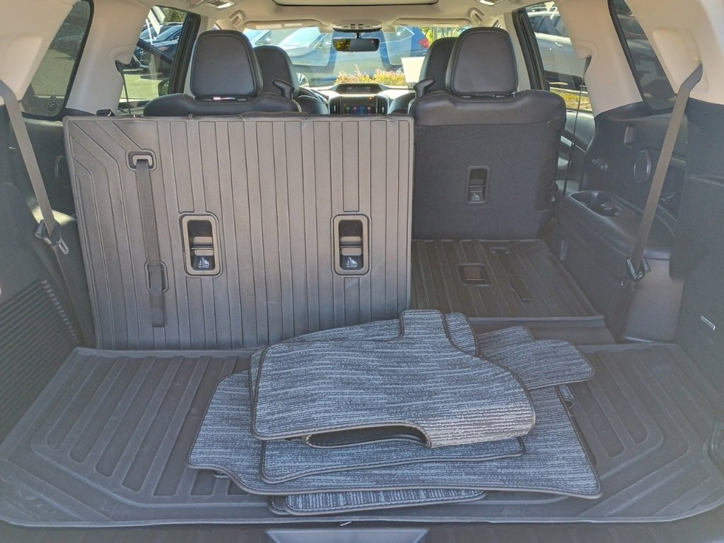 Certified 2022 Subaru Ascent Limited w/ Technology Package image 19
