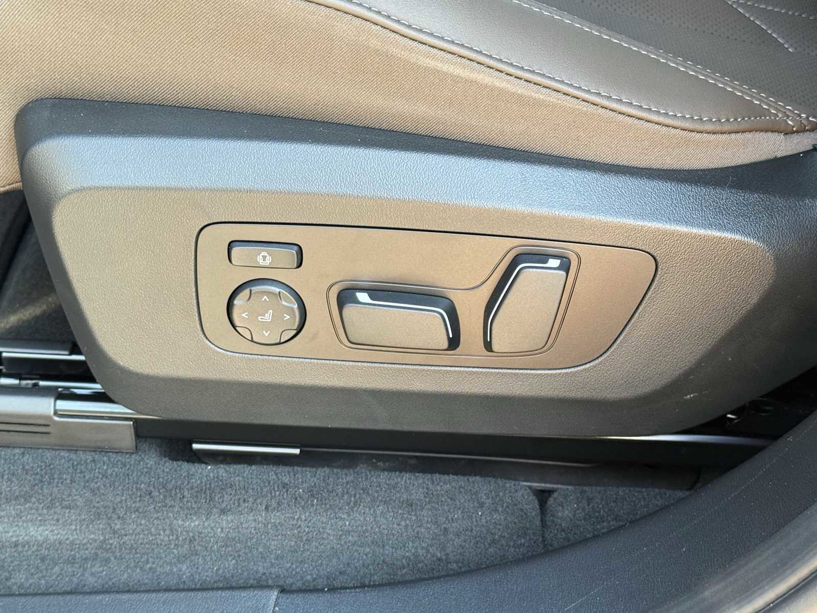 New 2025 BMW X3 xDrive30i w/ Premium Package image 21