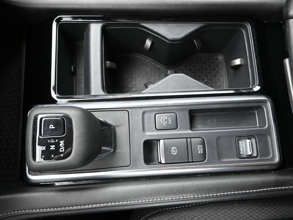 Certified 2024 Nissan Pathfinder SV image 18