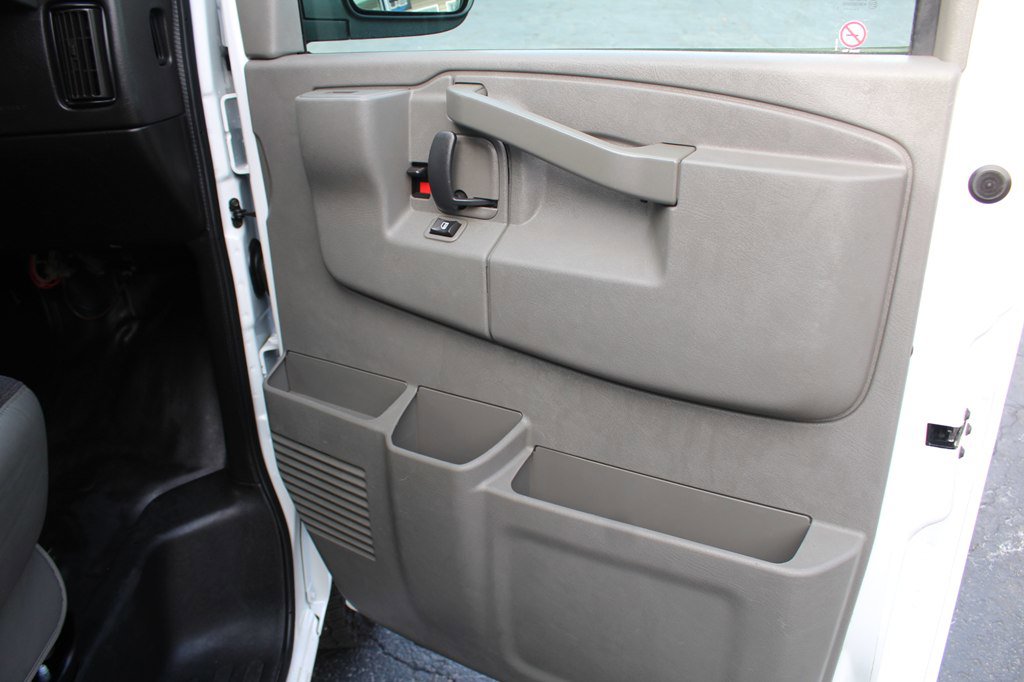 Used 2019 Chevrolet Express 2500 w/ Driver Convenience Package image 24