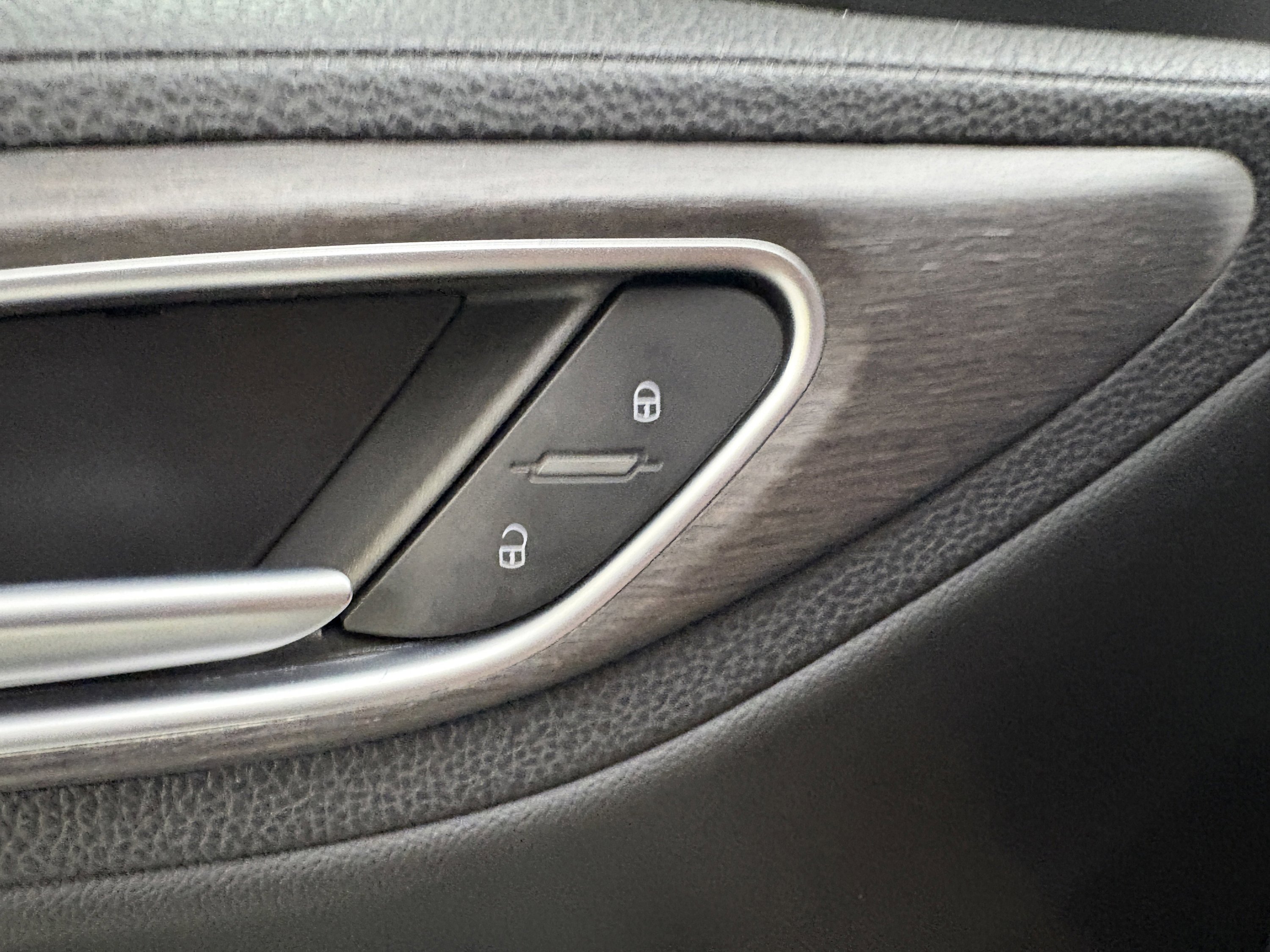 Used 2022 Alfa Romeo Giulia Ti image 21