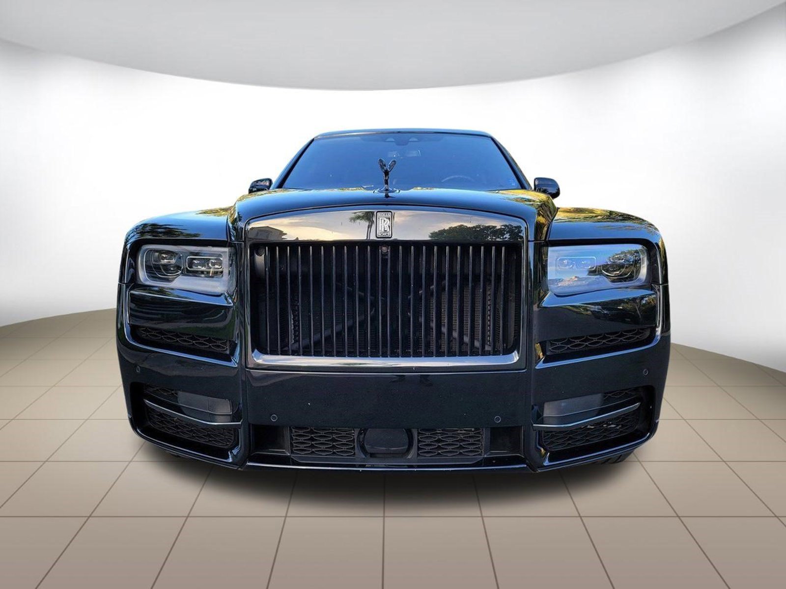 Used 2021 Rolls-Royce Cullinan Black Badge AWD/4WD image 4