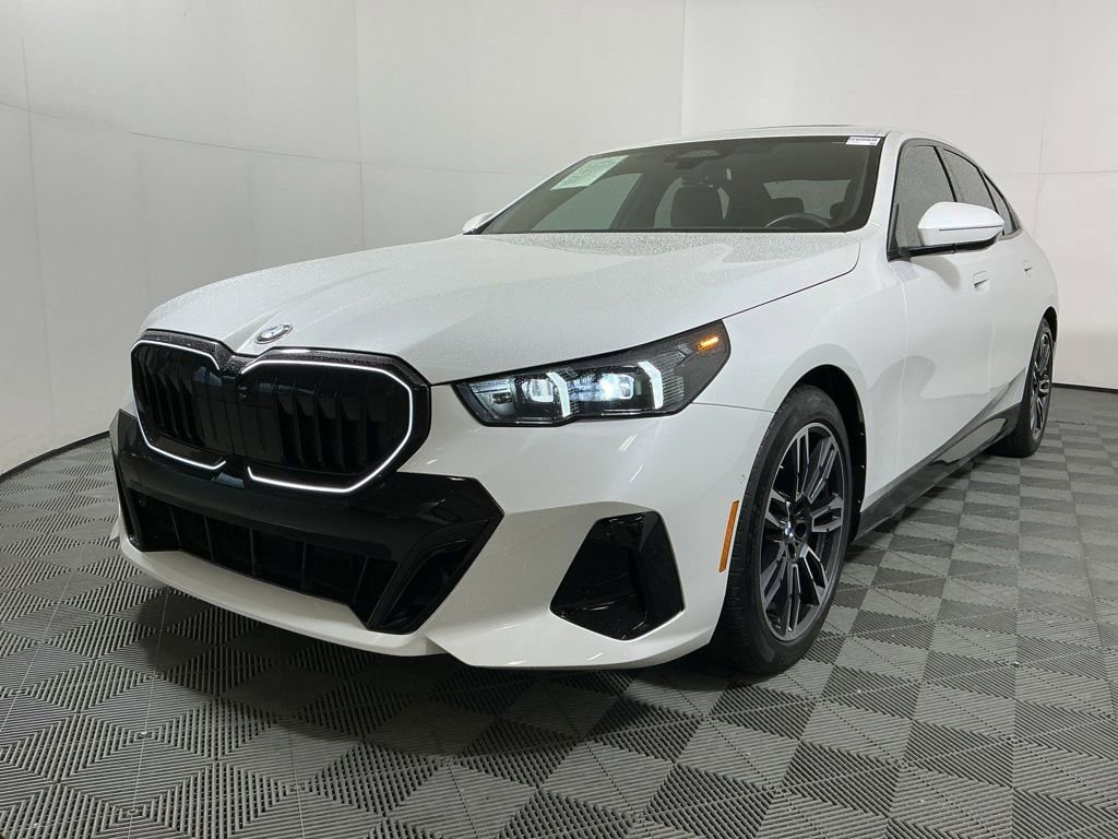 Certified 2025 BMW 530i w/ M Sport Package RWD image 2