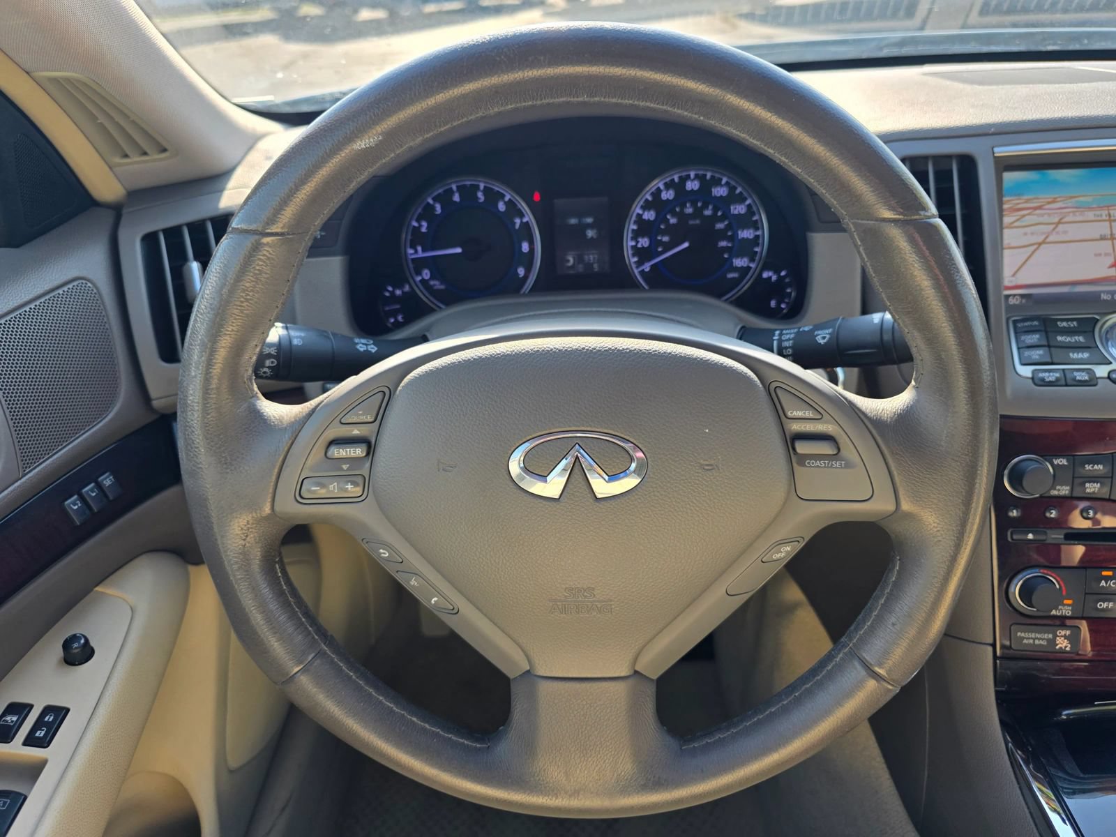 Used 2013 INFINITI G37 x Sedan w/ Premium Pkg AWD/4WD image 14