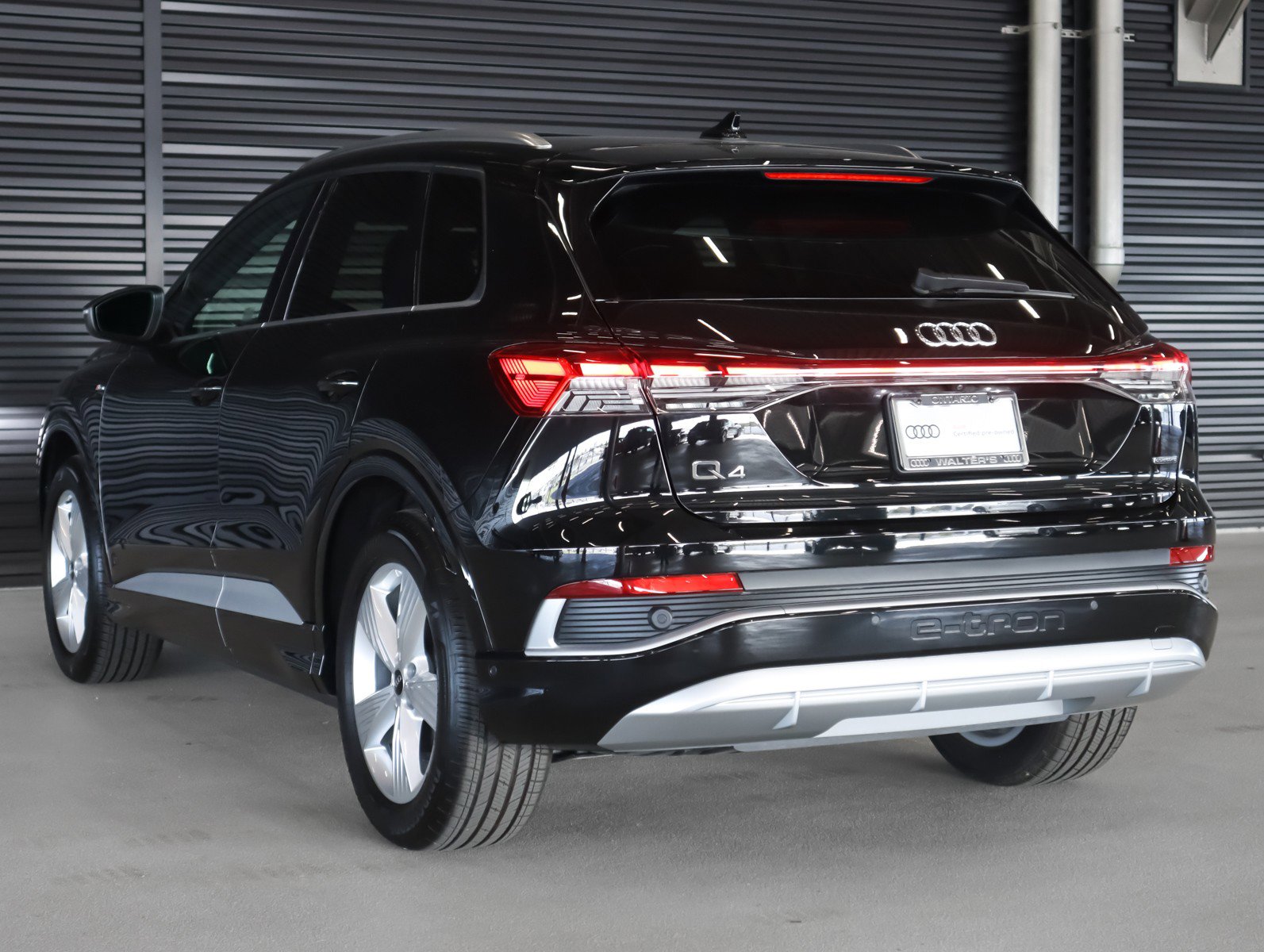 Certified 2024 Audi Q4 e-tron Premium Plus w/ Premium Plus image 2