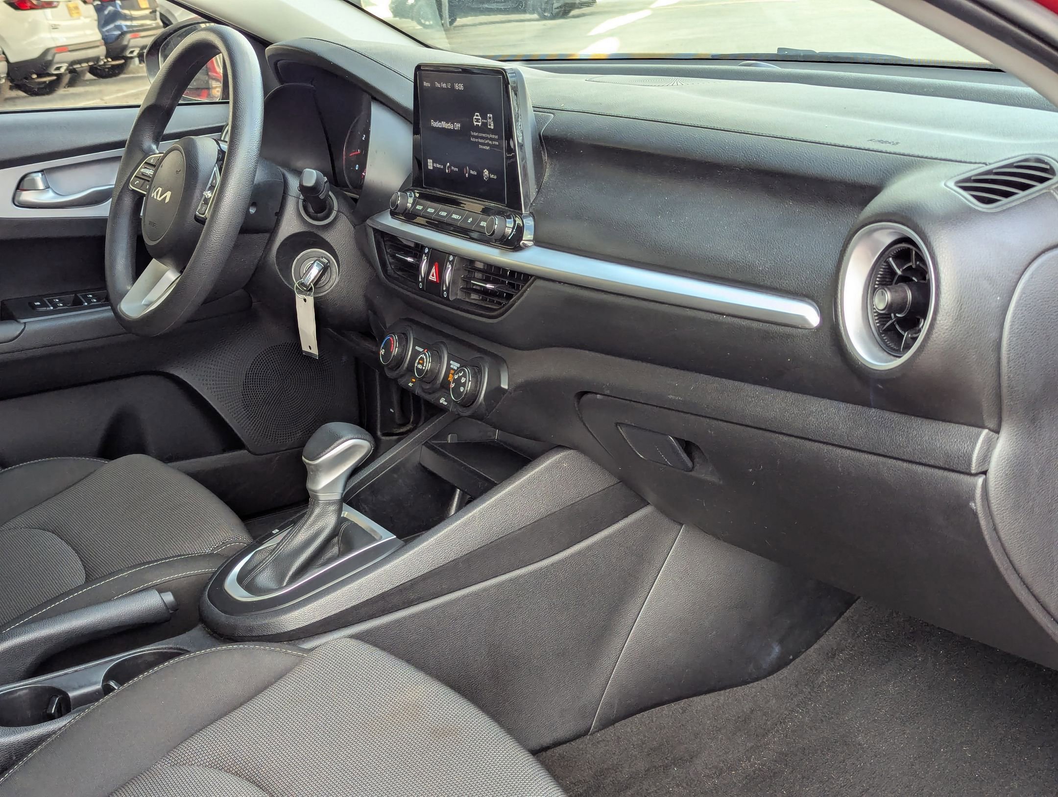 Used 2024 Kia Forte LXS image 29