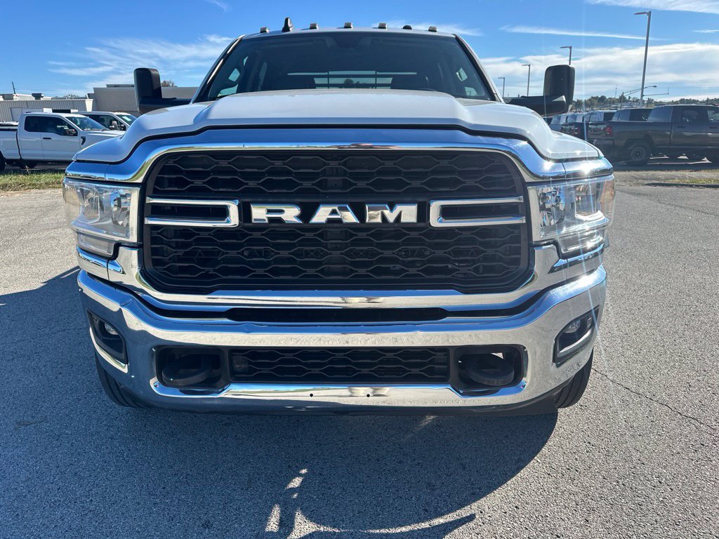 Used 2019 RAM 4500 Tradesman w/ Max Tow Package AWD/4WD image 2