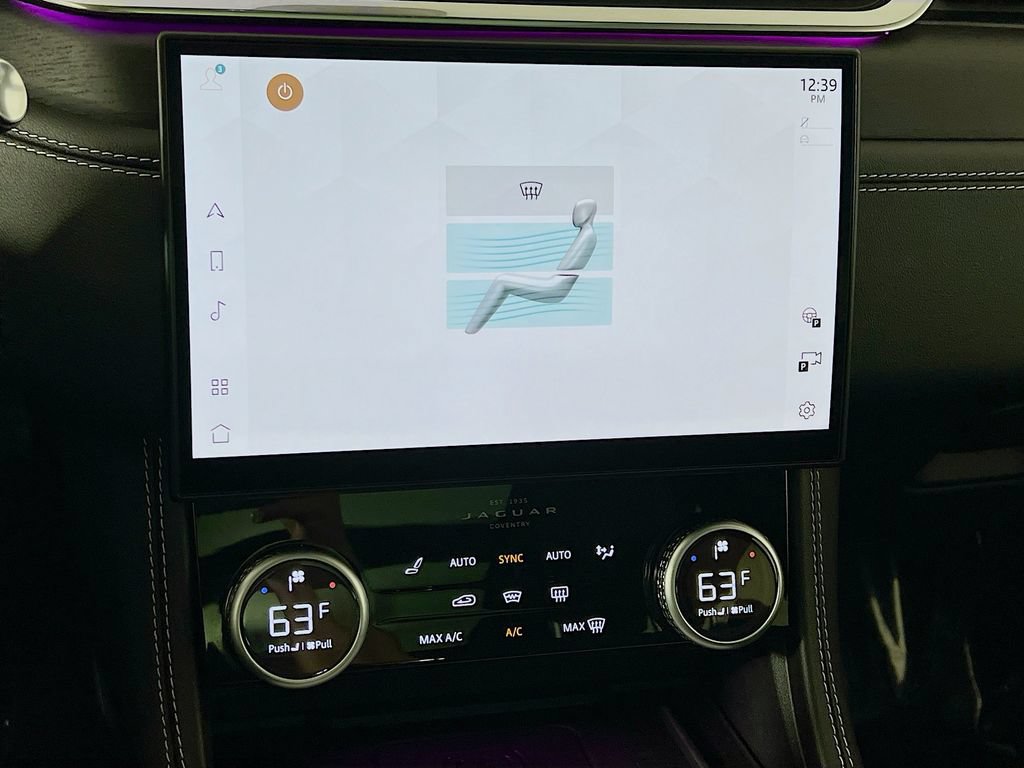 Certified 2025 Jaguar F-PACE R-Dynamic S AWD/4WD image 16