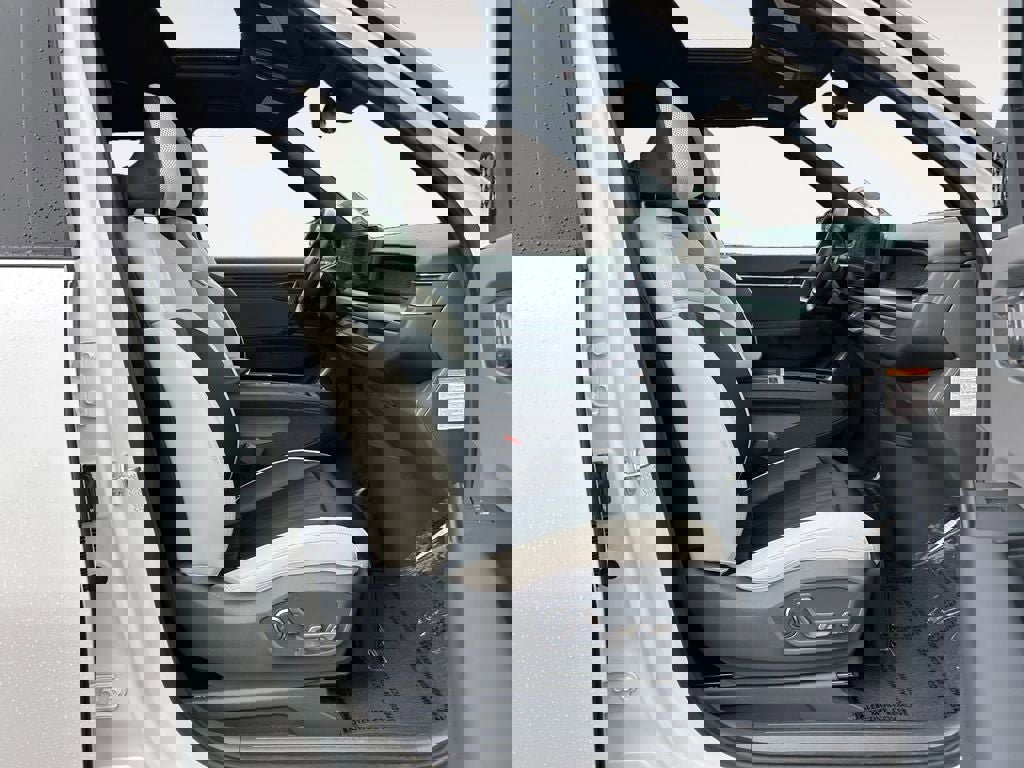 Used 2024 Kia EV9 GT-Line image 10