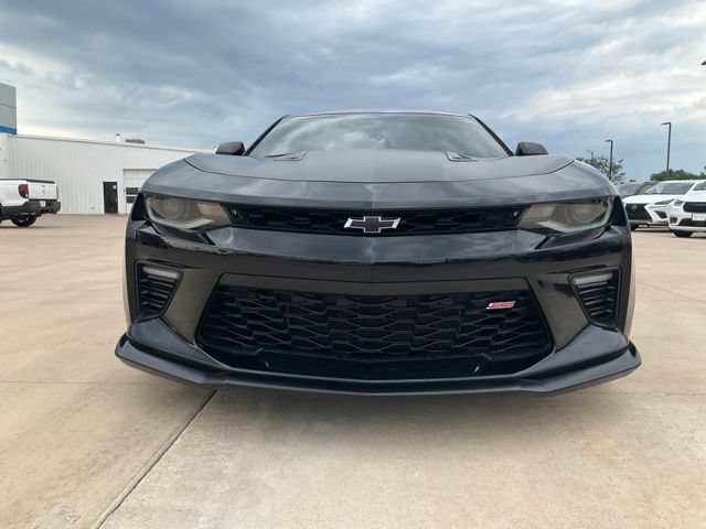 Used 2018 Chevrolet Camaro SS RWD image 29