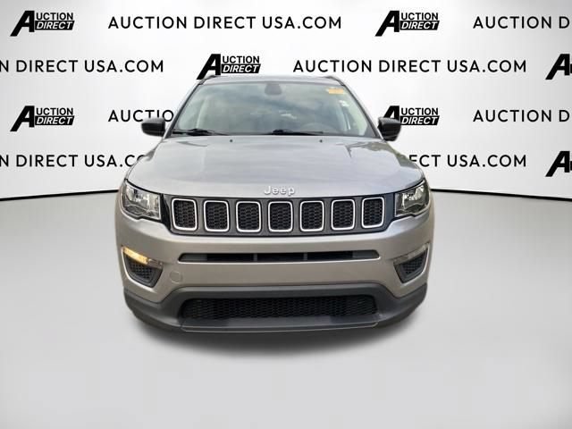 Used 2017 Jeep Compass Sport w/ Tech Group AWD/4WD image 2