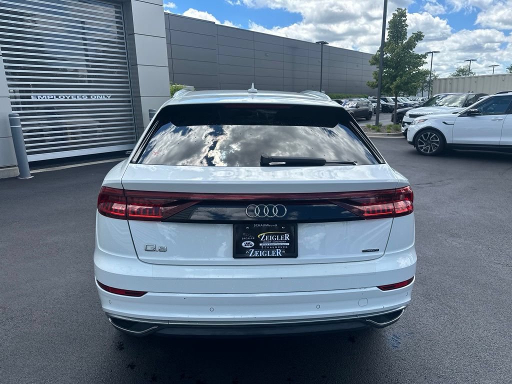 Used 2019 Audi Q8 Premium w/ Convenience Package AWD/4WD image 4