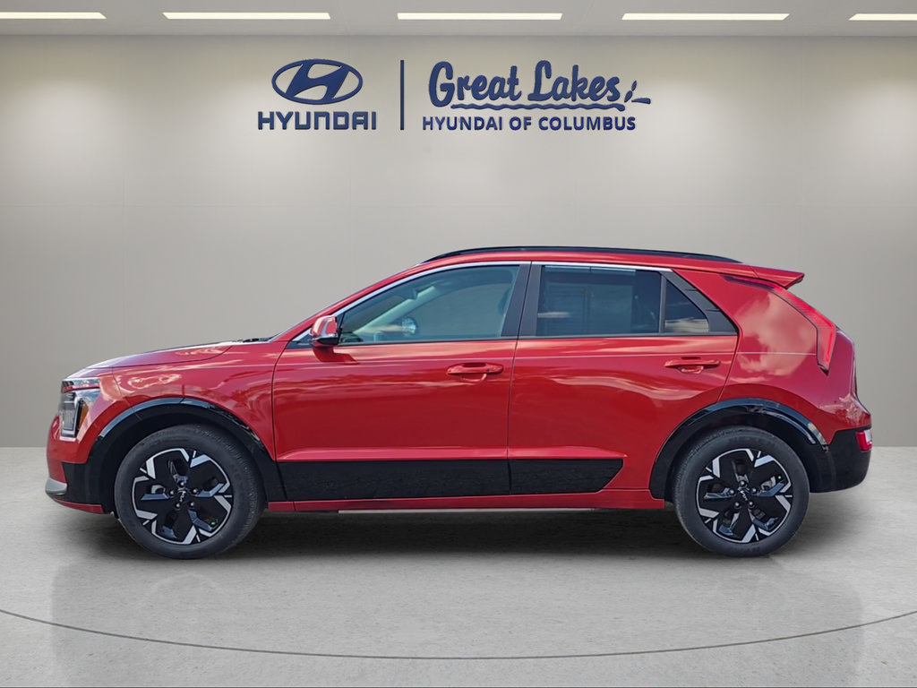 Used 2023 Kia Niro Wind w/ Wind Preserve Package FWD image 2