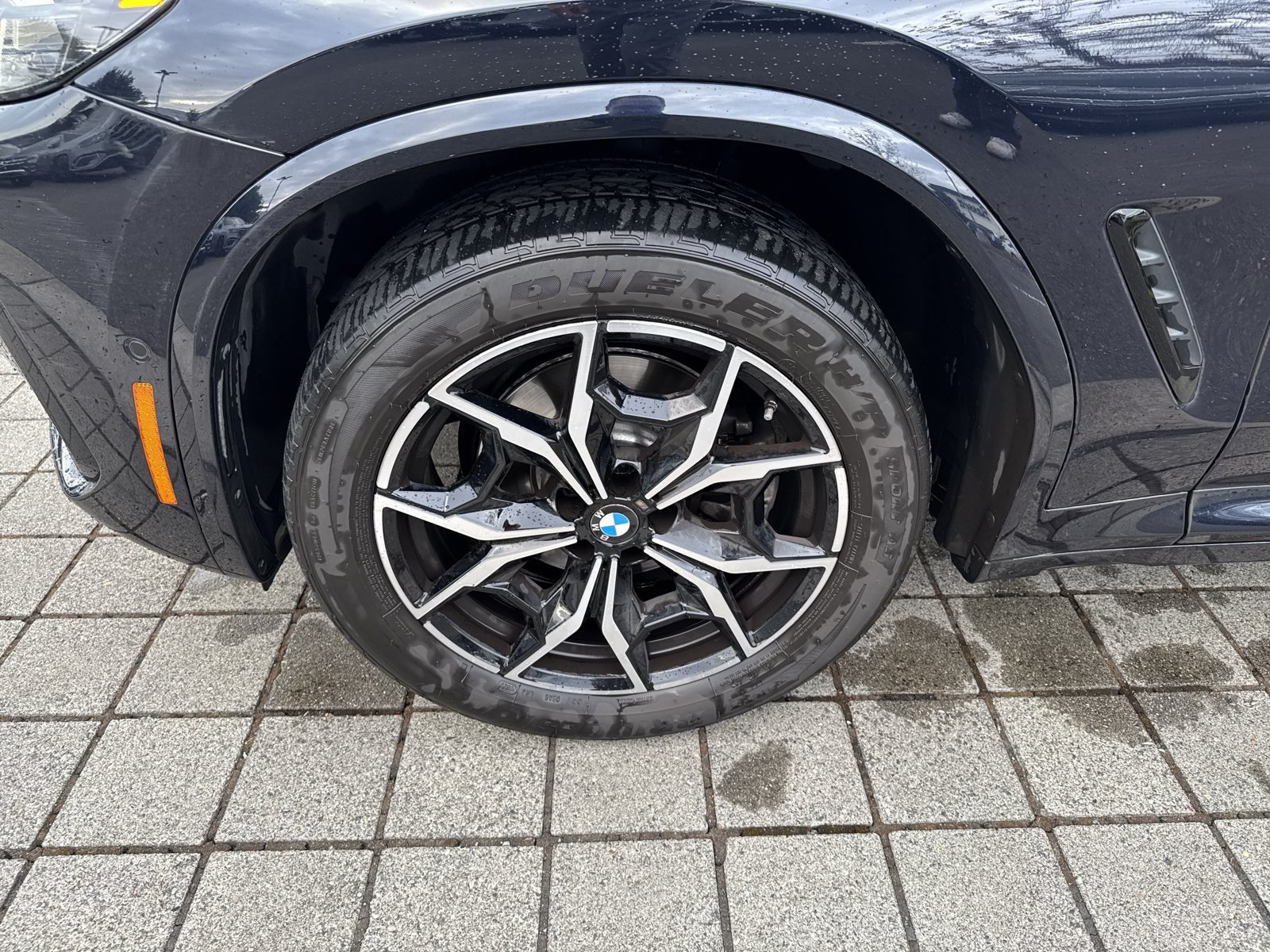 Used 2023 BMW X3 xDrive30i w/ M Sport Package AWD/4WD image 9