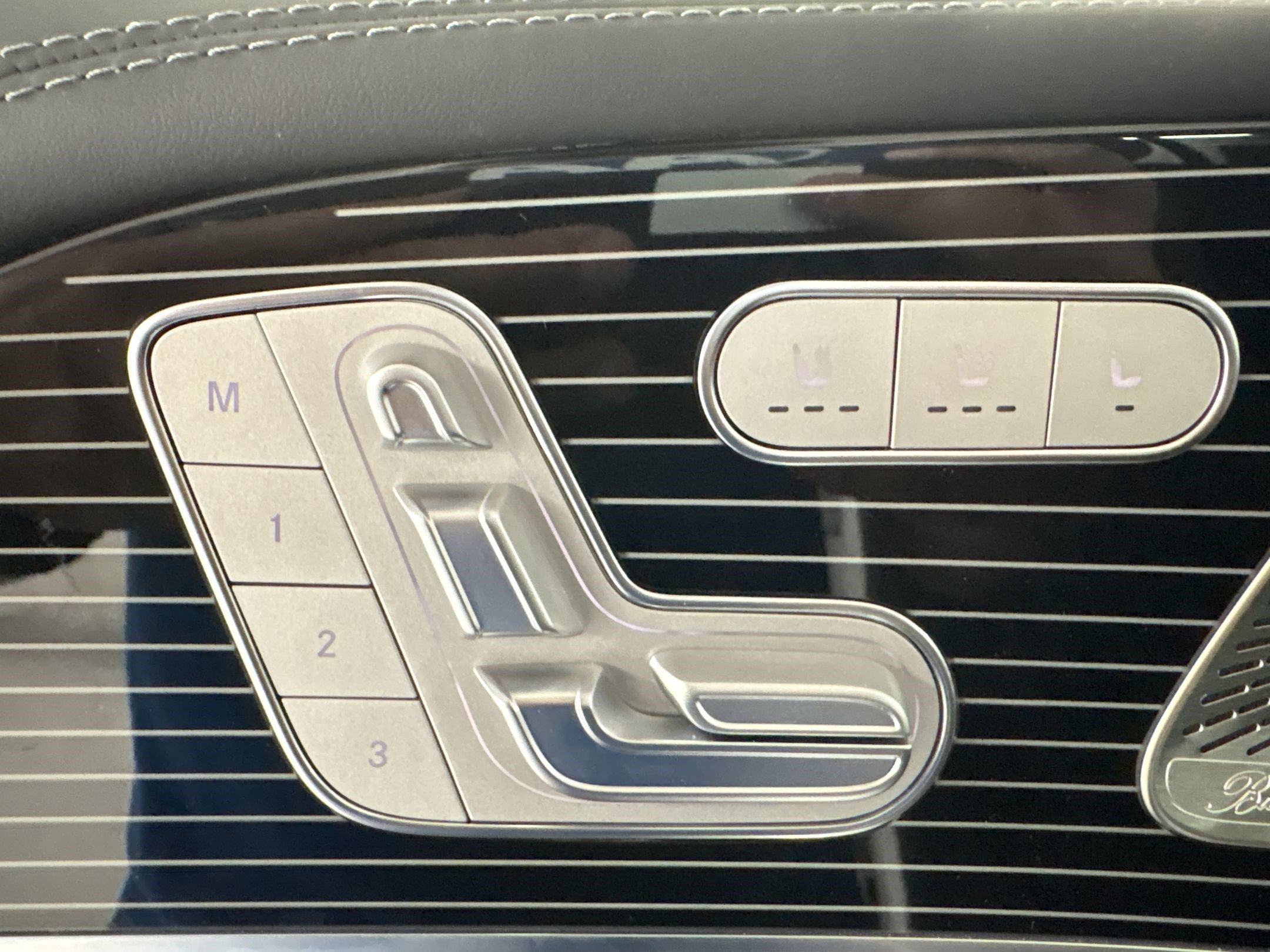 New 2026 Mercedes-Benz Maybach GLS 600 4MATIC image 18
