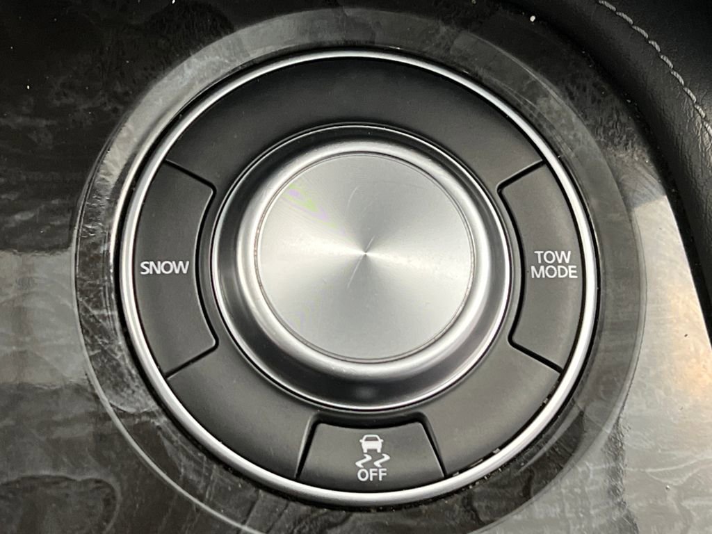 Used 2024 INFINITI QX80 Luxe image 60