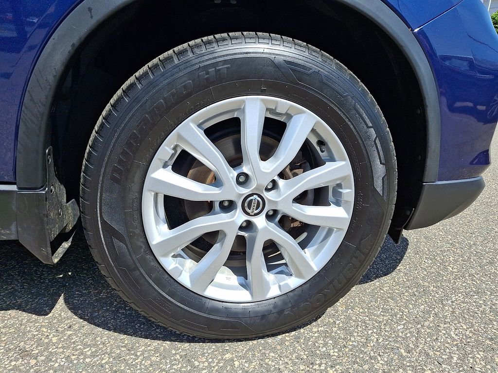 Used 2019 Nissan Rogue SV AWD/4WD image 10