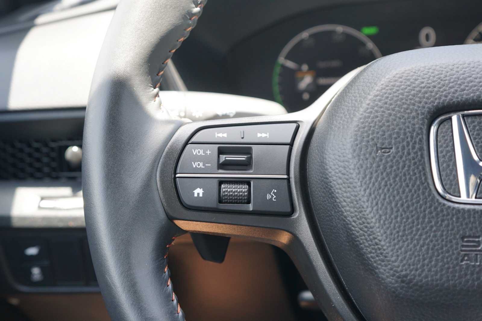 Used 2024 Honda CR-V Sport-L image 14