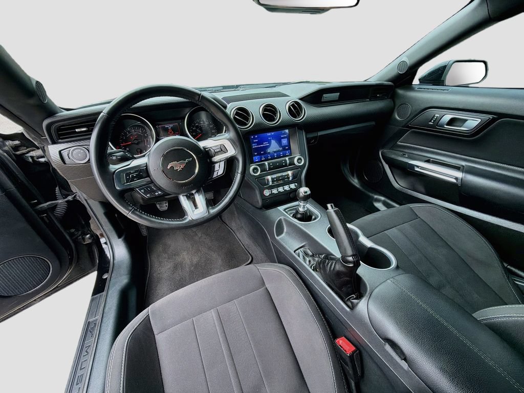 Used 2023 Ford Mustang Coupe RWD image 9