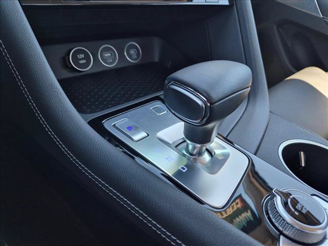 Used 2026 Genesis G70 2.5T RWD image 17