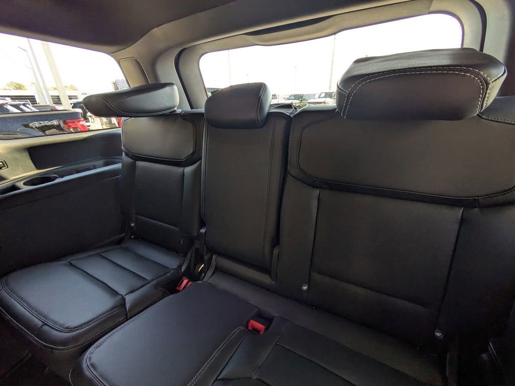 New 2026 Ford Expedition Platinum w/ Stealth Appearance Package image 18