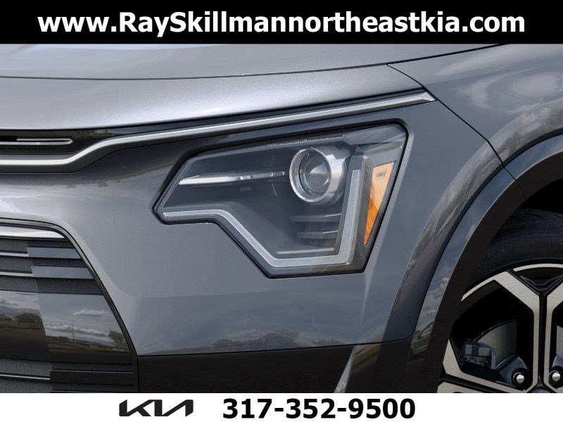 New 2025 Kia Niro EX Touring image 10