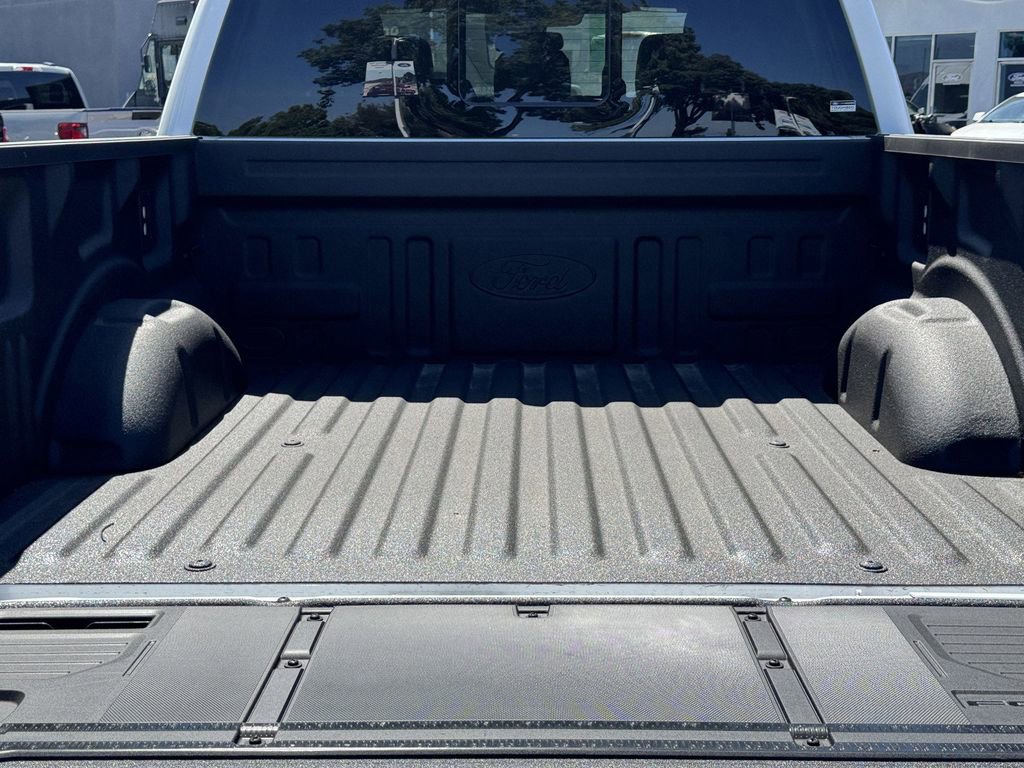 New 2025 Ford F150 Raptor AWD/4WD image 12