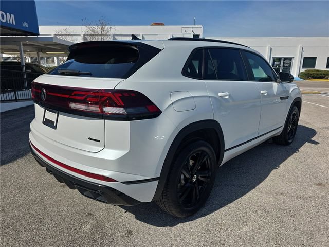 New 2026 Volkswagen Atlas Cross Sport SEL R-Line AWD/4WD image 4
