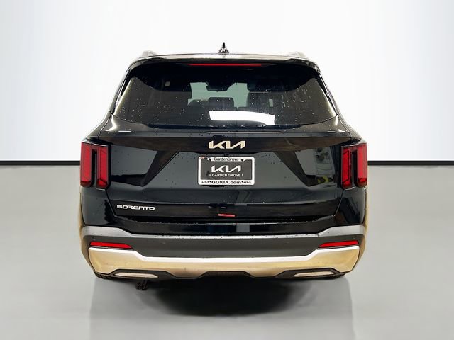 New 2026 Kia Sorento S image 6