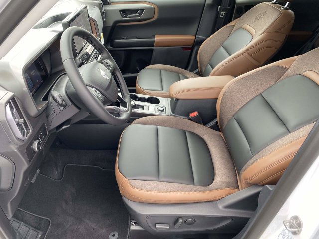New 2026 Ford Bronco Sport Outer Banks w/ Outer Banks Tech Package+ AWD/4WD image 12
