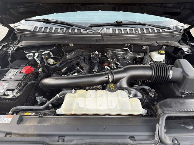 Used 2023 Ford Expedition Limited AWD/4WD image 27