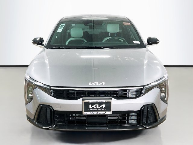 New 2025 Kia K4 EX w/ GT-Line Premium Package FWD image 2