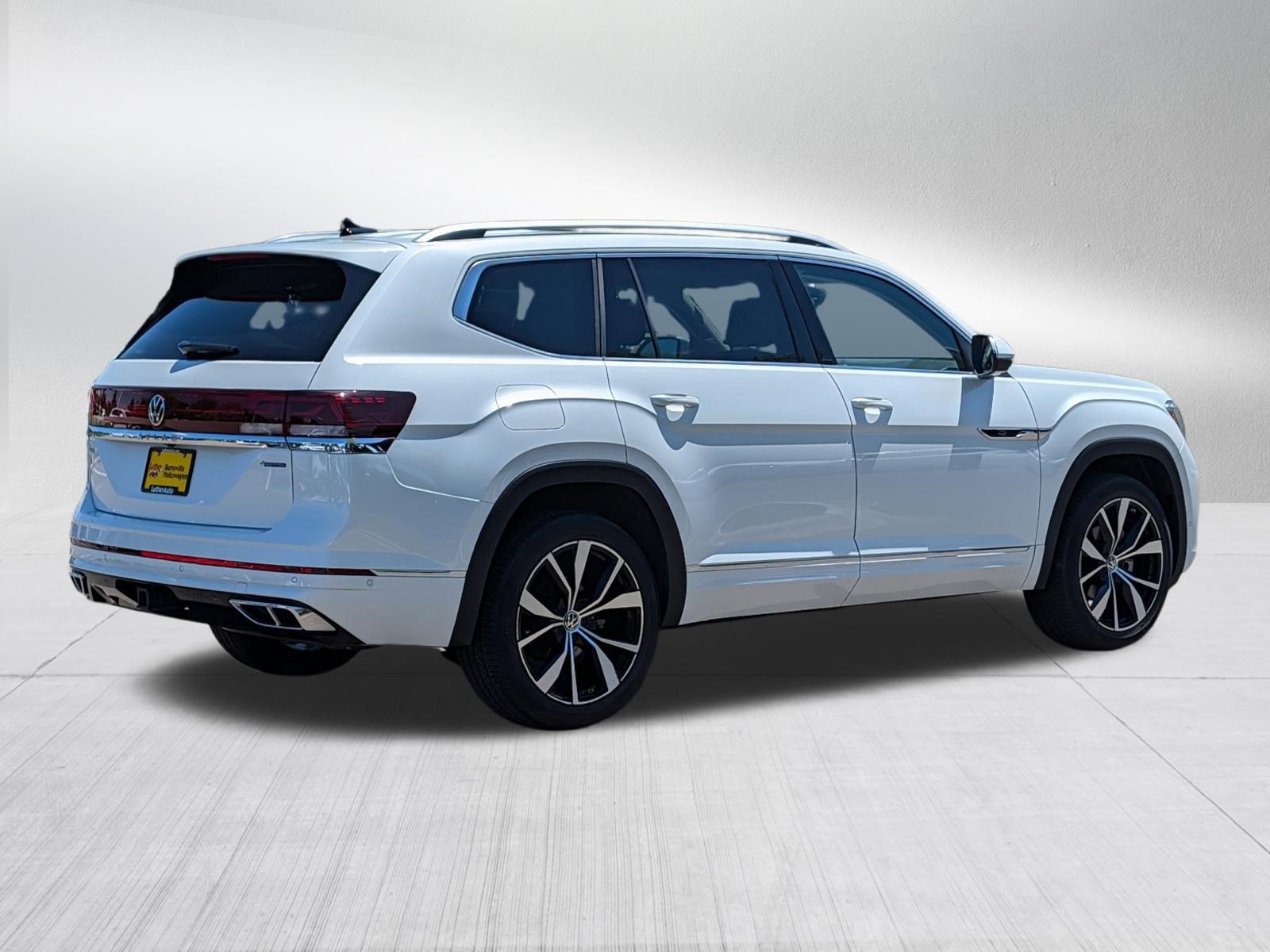 Certified 2024 Volkswagen Atlas SEL Premium R-Line AWD/4WD image 7