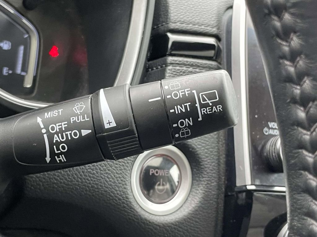 Used 2022 Honda CR-V Touring image 25