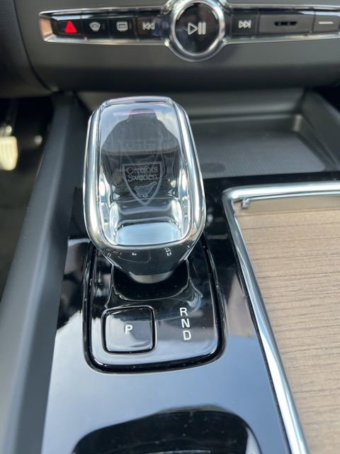 New 2026 Volvo XC60 B5 Plus w/ Protection Package Premier image 18