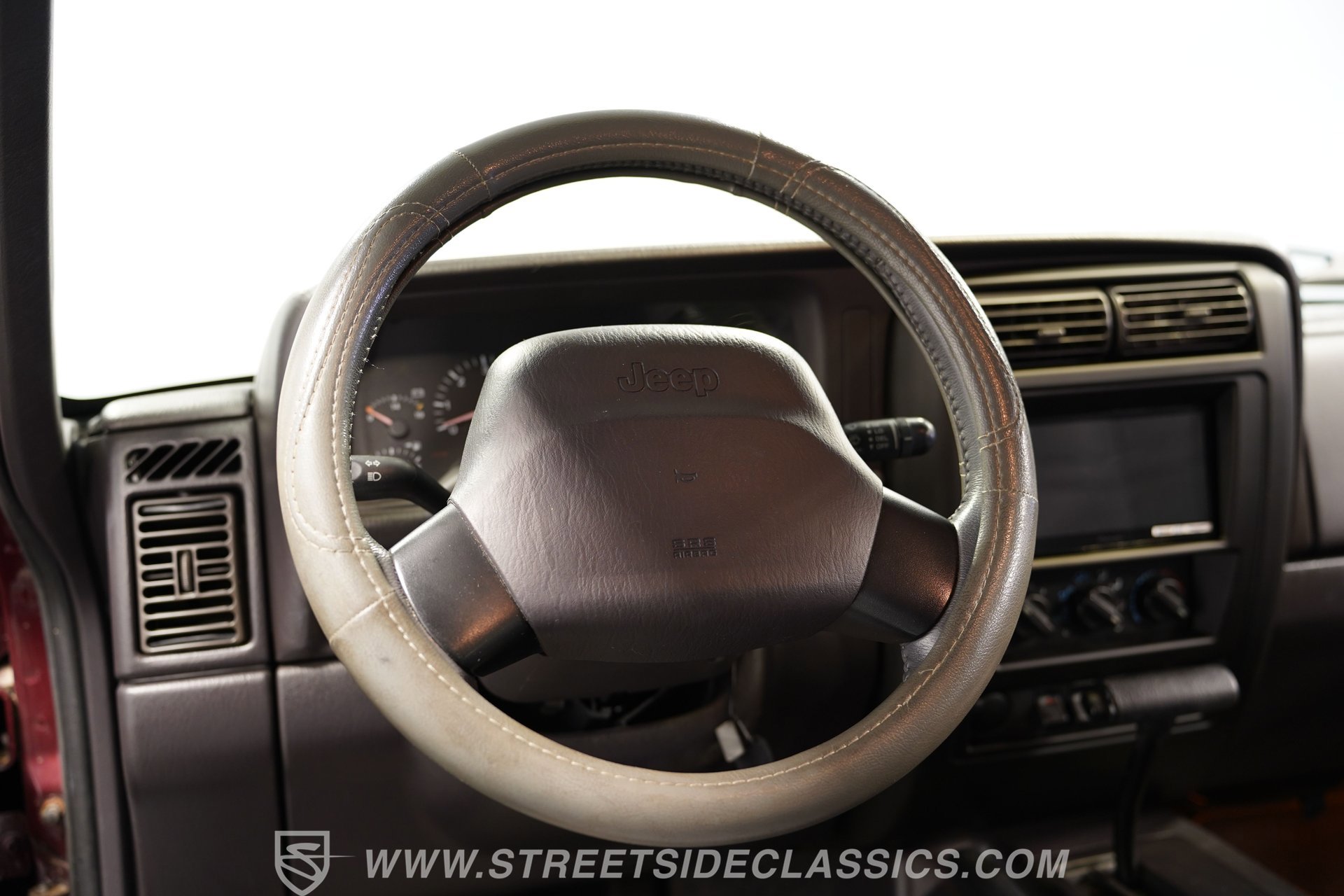 Used 2001 Jeep Cherokee Sport image 39