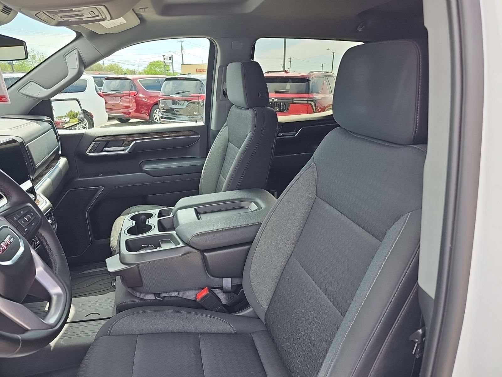 Used 2023 GMC Sierra 1500 SLE w/ Preferred Package AWD/4WD image 12