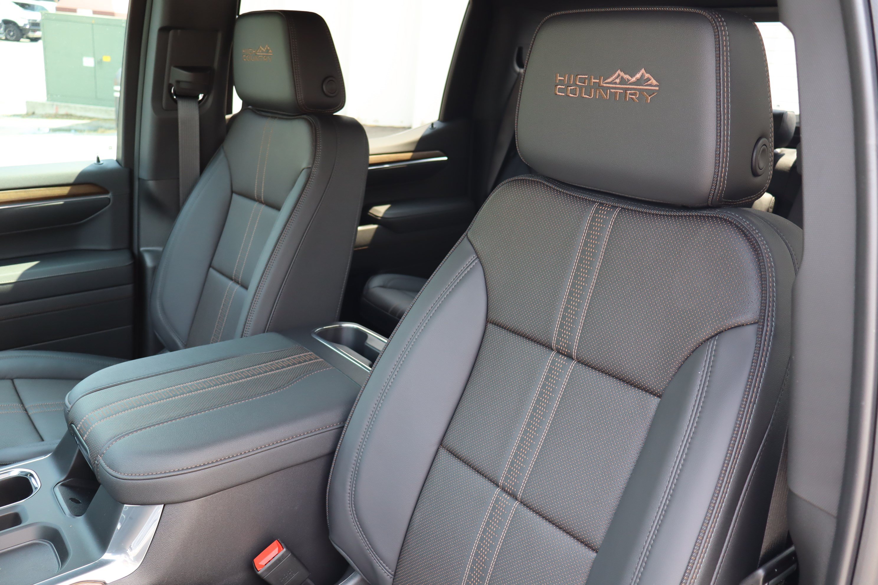 New 2026 Chevrolet Silverado 1500 High Country w/ High Country Premium Package AWD/4WD image 15