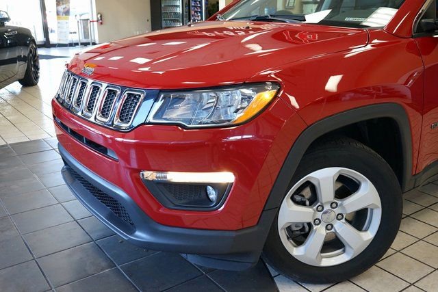Used 2021 Jeep Compass Latitude image 20
