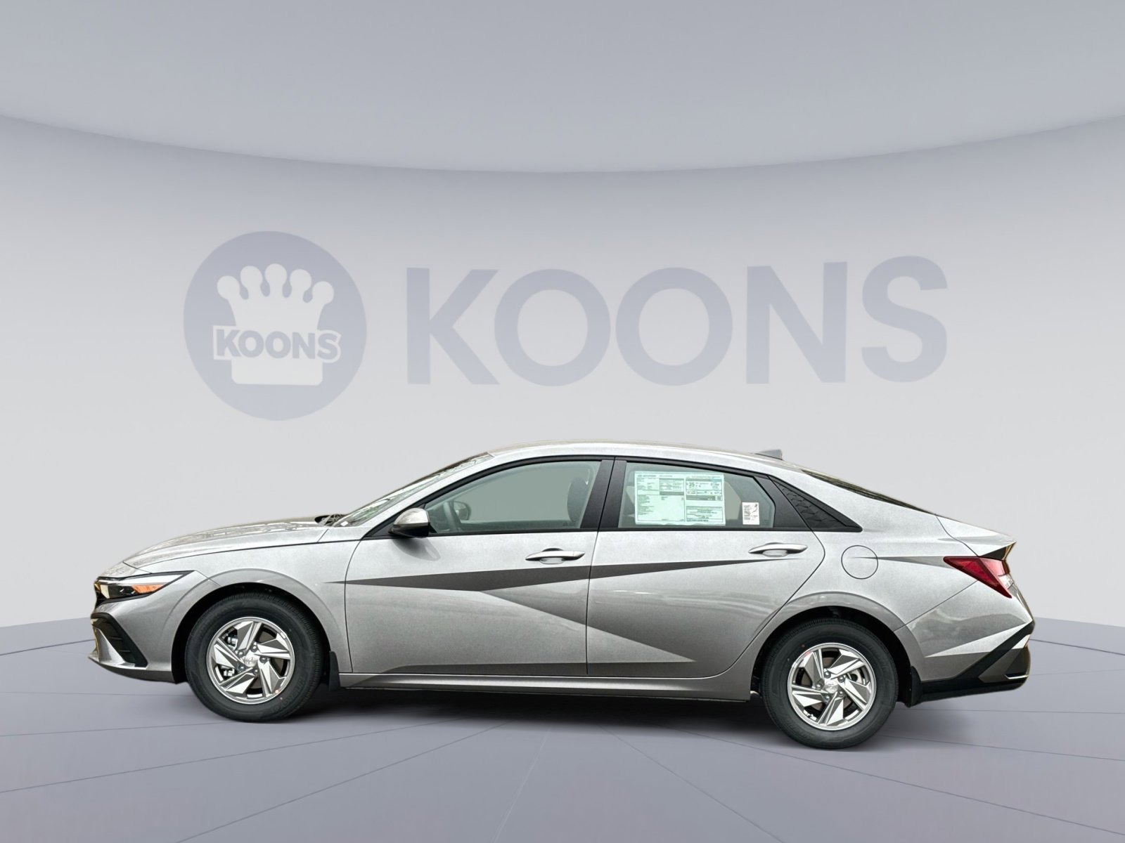 New 2026 Hyundai Elantra SE image 2