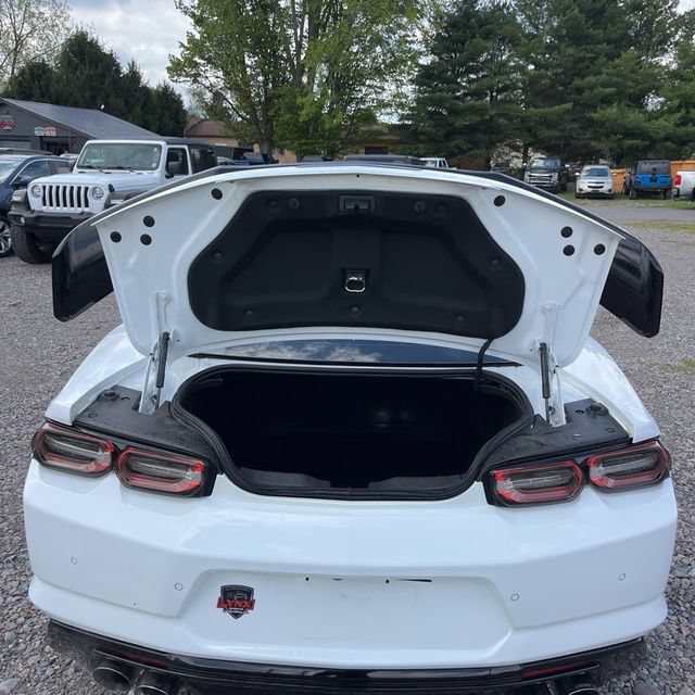 Used 2019 Chevrolet Camaro ZL1 RWD image 13