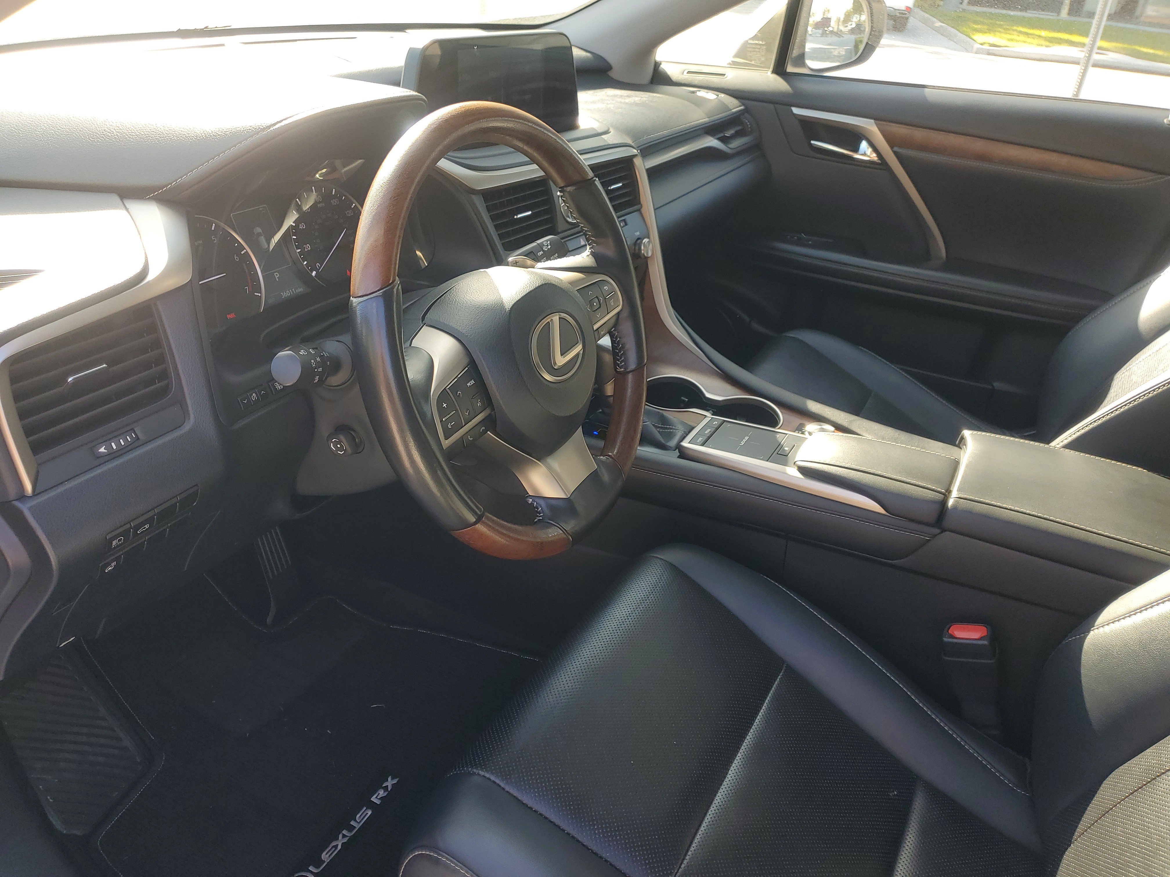 Used 2022 Lexus RX 350L FWD w/ Premium Package image 23