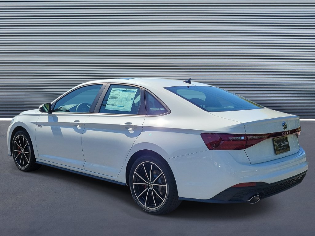 New 2027 Volkswagen Jetta GLI Autobahn FWD image 4