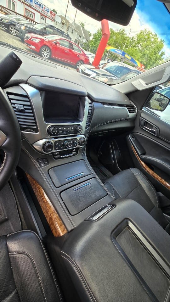 Used 2015 Chevrolet Tahoe LTZ AWD/4WD image 7