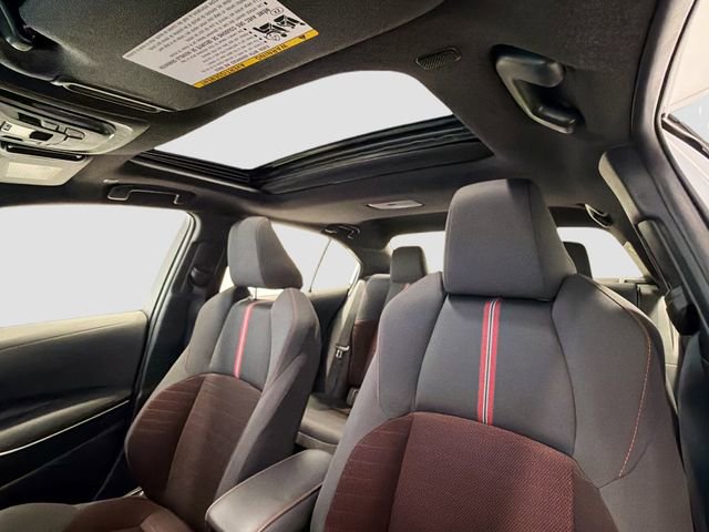 Certified 2025 Toyota Corolla SE w/ SE Premium Package AWD/4WD image 18